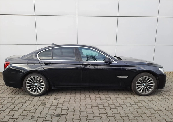 BMW Seria 7 cena 73000 przebieg: 243000, rok produkcji 2015 z Rybnik małe 191